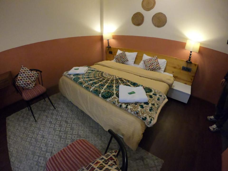Hotel Anand Yul Jispa Extérieur photo